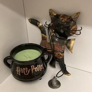 ⭐️ Host Pick!!! ⭐️ NWOT - Harry Potter Necklace Sorting Hat Pendant (Replica)